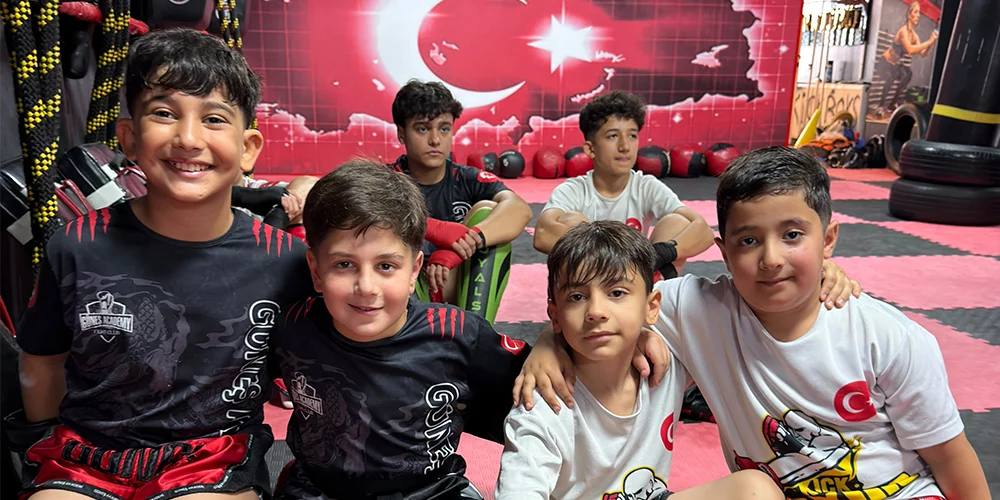 Akademi Grup Dersleri
